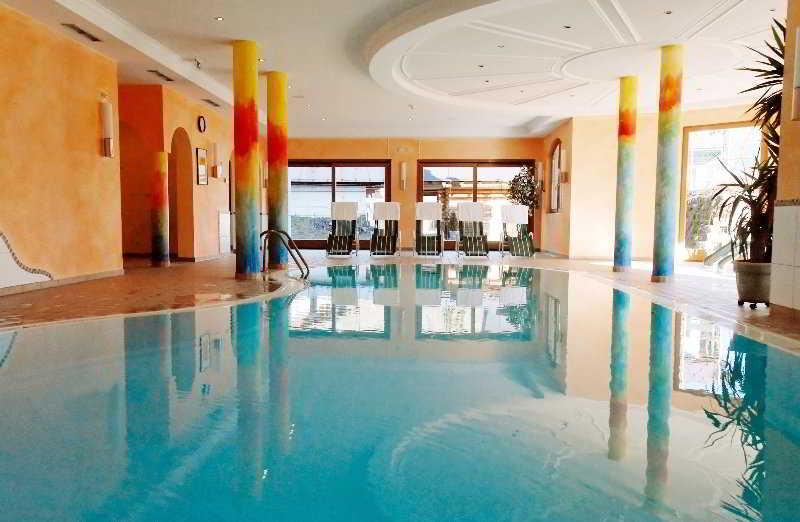 Hotel Pillerseehof Санкт Улрих ам Пилерзее Екстериор снимка