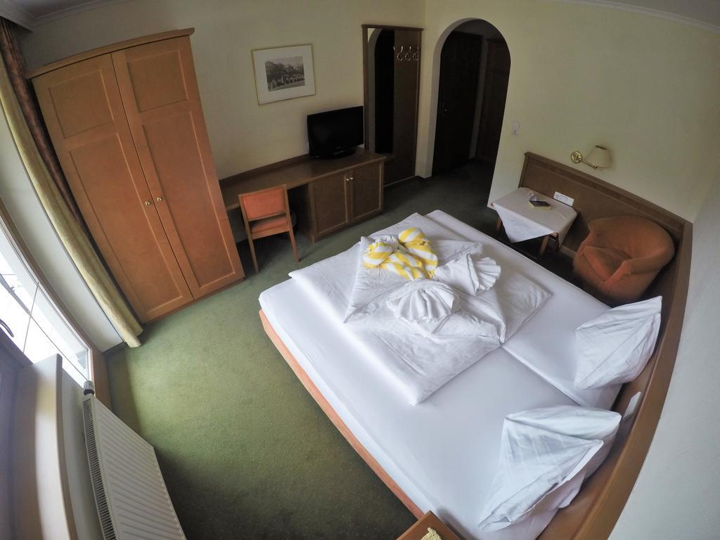 Hotel Pillerseehof Санкт Улрих ам Пилерзее Екстериор снимка