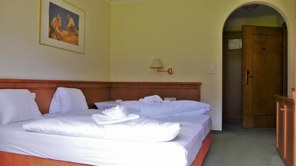 Hotel Pillerseehof Санкт Улрих ам Пилерзее Екстериор снимка
