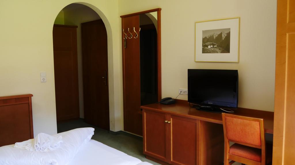 Hotel Pillerseehof Санкт Улрих ам Пилерзее Екстериор снимка