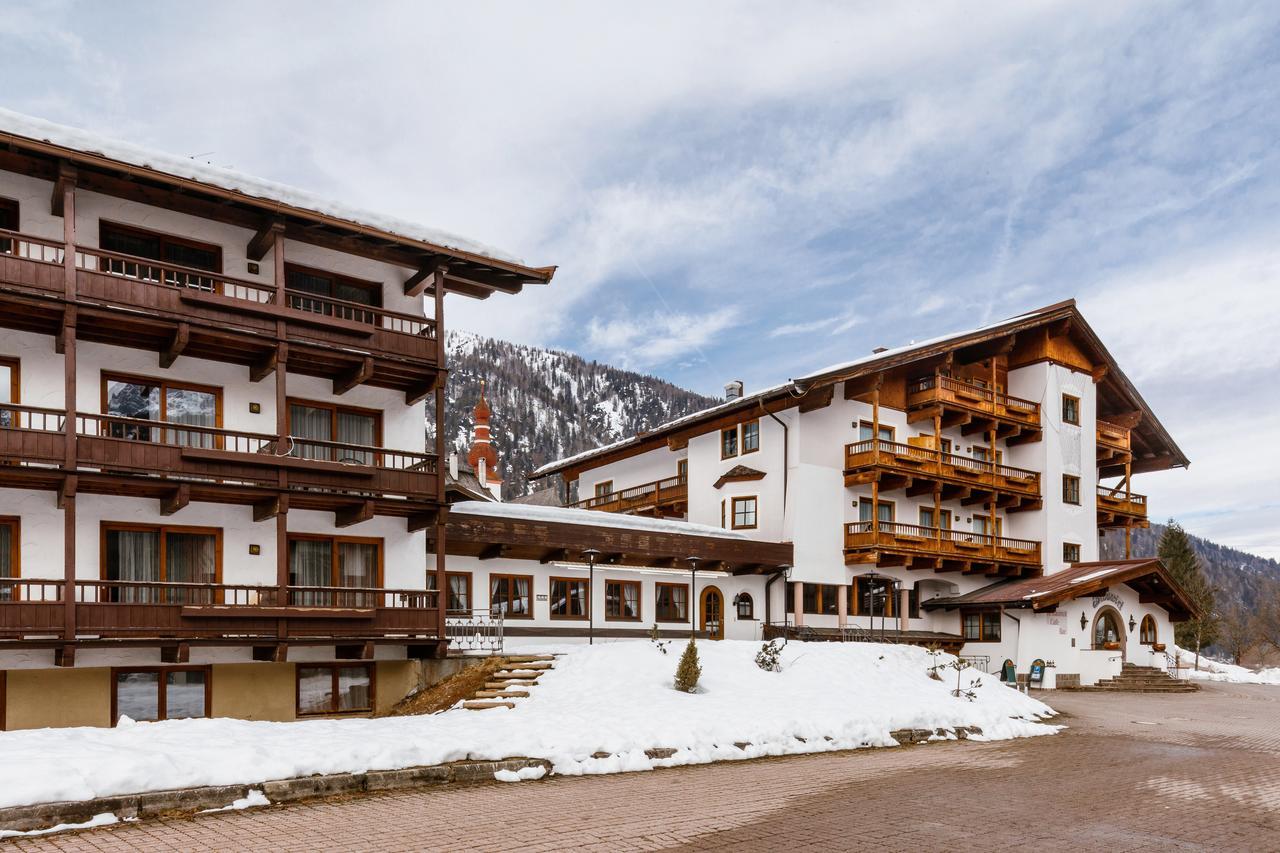 Hotel Pillerseehof Санкт Улрих ам Пилерзее Екстериор снимка