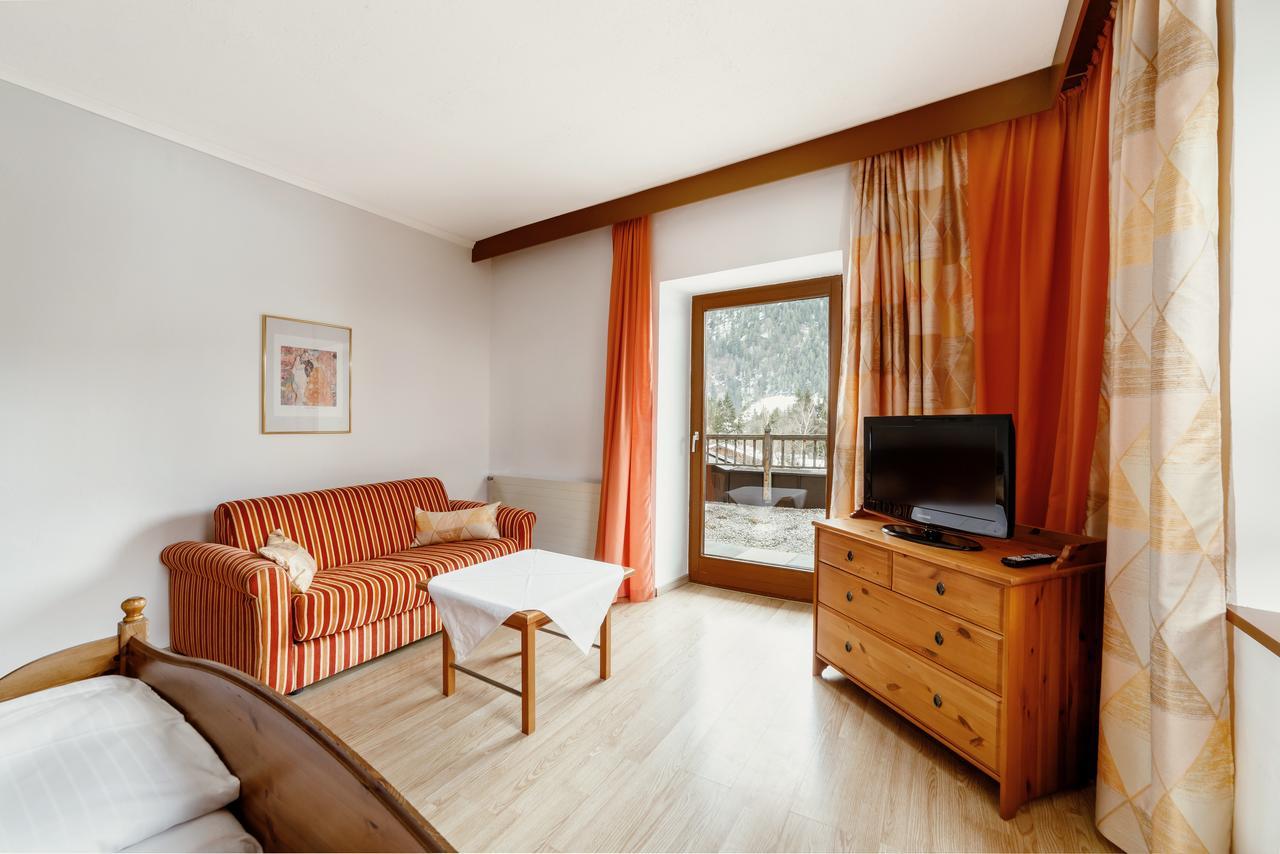 Hotel Pillerseehof Санкт Улрих ам Пилерзее Екстериор снимка